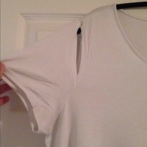 CHICOS - Picture 2 of 3